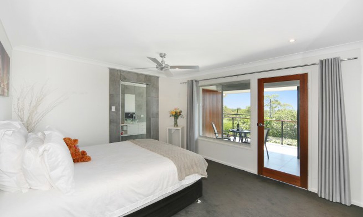 Sunbuilt Constructions Sunshine Coast Renovation Bedroom